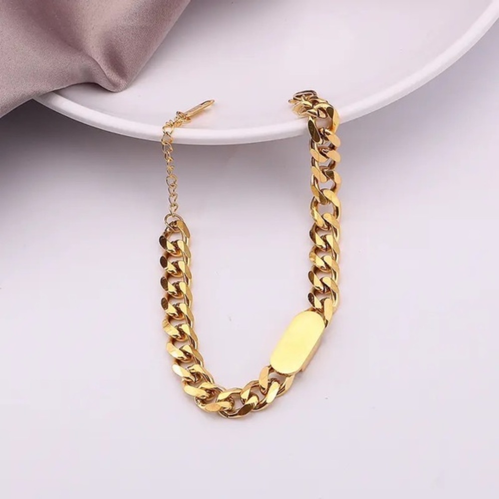 MUnique Cuban Link Chain 18k Gold Plated Stainless Steel Hip Hop Bracelet